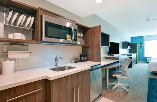 Carlsbad Hotel | Home2 Suites by Hilton Carlsbad