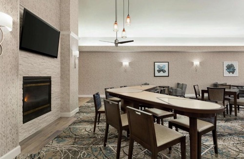 Roseville Hotel | Homewood Suites by Hilton Sacramento/Roseville