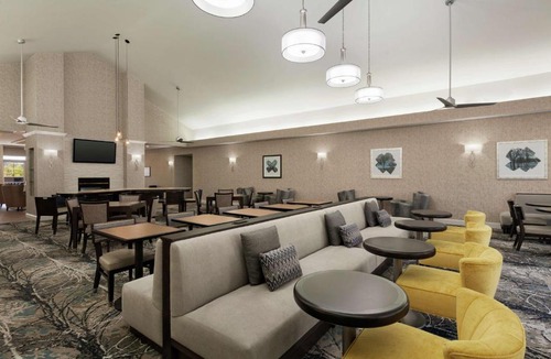 Roseville Hotel | Homewood Suites by Hilton Sacramento/Roseville