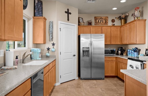 Valley Farms House | Horse property! Minutes to Horseshoe Park