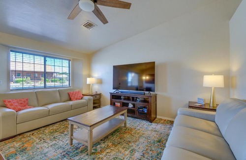 Prescott Valley Units House | Hot Tub & Fire Pit: Prescott Valley Retreat!