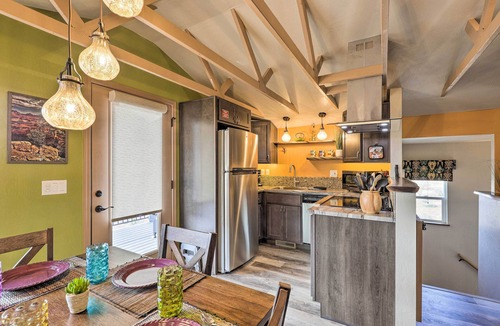 Cornville Cottage | Hot Tub & View: Wine Country Retreat in Cornville