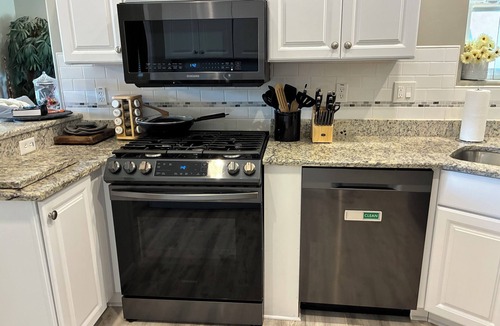Prescott Valley Units House | HOUSE ESTRELLA - Luxury 3-Bedroom Desert Oasis in Prescott Valley