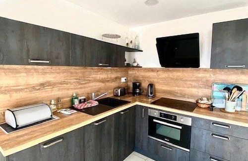 Saintes-Maries-de-la-Mer Apartment | House, garden, terrace, private parking, air conditioning