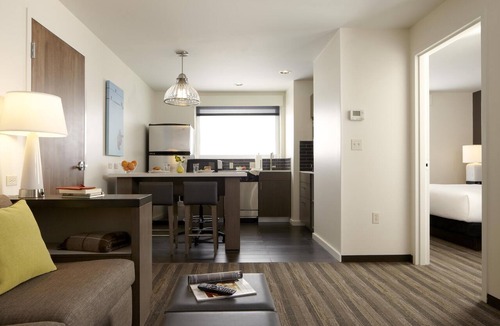 Guasti Hotel | Hyatt House Ontario Airport