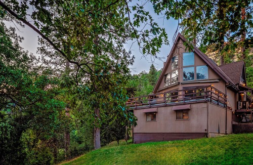 Camp Nelson Cabin | Hygge Haus Sequoia - Large Private Cabin w Views