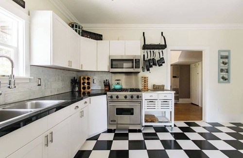 San Luis Obispo House | Iconic Modern Farmhouse+walkable+views+BBQ