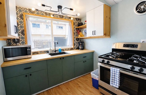 Point Loma Heights Apartment | Idyllic 1BR APT in Ocean Beach