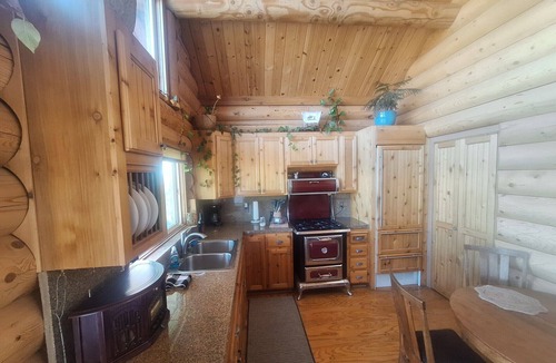 Ukiah Cabin | Incredible Views - Orr Springs Rendezvous!