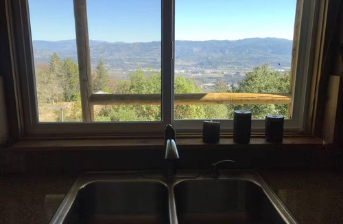Ukiah Cabin | Incredible Views - Orr Springs Rendezvous!