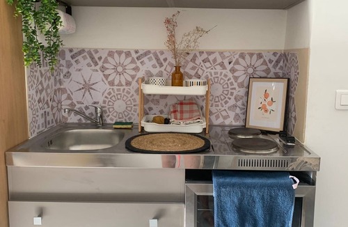 Venelles Apartment | Independent studio + garden/pool on request