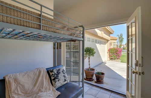 Indio Villa | Indio Casita: 2 Mi to Coachella & Stage Coach!
