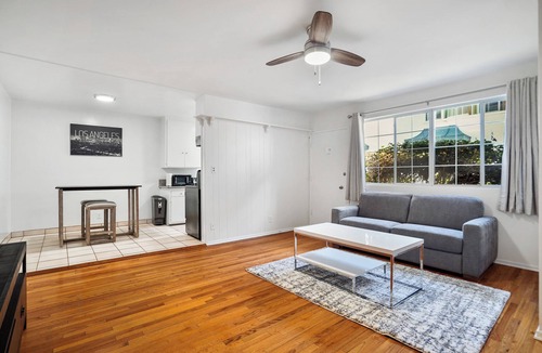 Mar Vista Apartment | ING3- Enjoyable 1 bedroom apartment with WiFi in vibrant Los Angeles