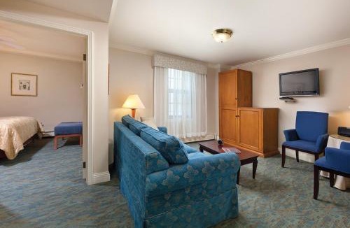Fillmore District Resort | Inn at the Opera