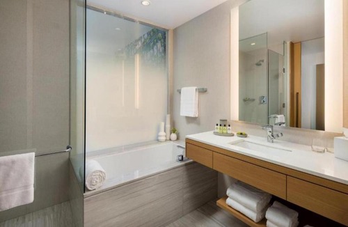 Financial District Hotel | InterContinental - Los Angeles Downtown by IHG