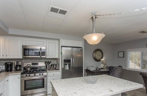 Prescott Cottage | Iron Springs Cottage Perfect Boulder Retreat ! 2 Bedrooms, 1 Bath, Sleeps 4