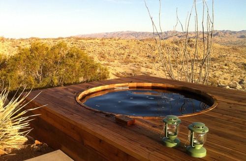 Yucca Valley House | Joshua Tree Green House With Outdoor Hot Tub