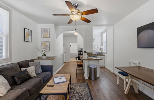 Prescott Cottage | Just 2 Blocks to Historic Downtown Prescott! A Short Walk to Adventure and Fun~!