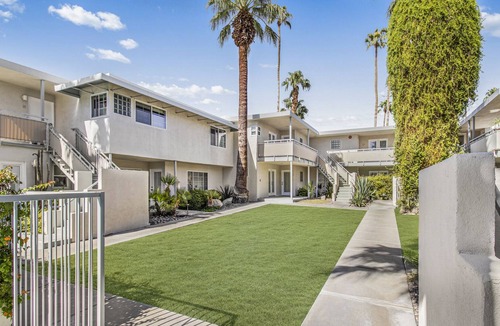 Old Las Palmas Condo | K1074 -Gorgeous Uptown Palm Springs Condo with Mountain Views!