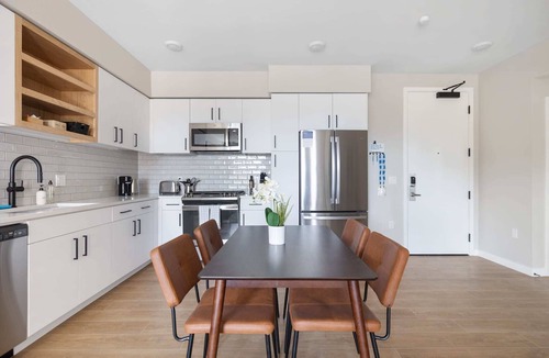 Santa Clara Apartment | Kasa | Inviting 1BD, Near San Jose Airport | Santa Clara