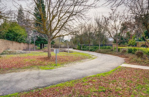 Clovis House | Kelso Avenue - Quiet, Safe, & Family Friendly!