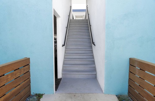 Santa Ana Apartment | ☞Kid Paradise☞5miles->Disneyland☞1 Parking☞W/D☞AC