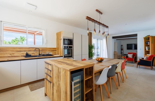 Cairanne House | L'Ostalada LEMH - Magnifique maison 8 personnes