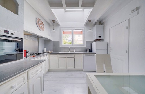 Saint Augustin House | La Casa Bohème - Superbe maison au calme avec parking privé