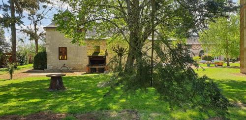 Beaumont-la-Ronce House | La Chauvellière, un écrin de verdure dans un cadre historique