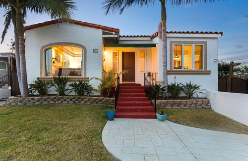 Point Loma House | La Playa | Charming Bayside Bungalow