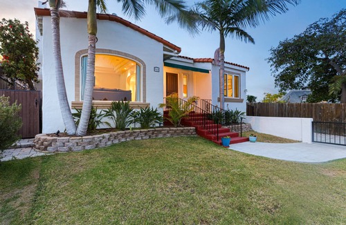 Point Loma House | La Playa | Charming Bayside Bungalow