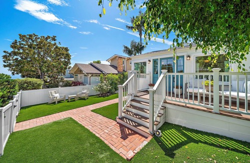 Laguna Beach House | Laguna Beach House - steps from the sand!