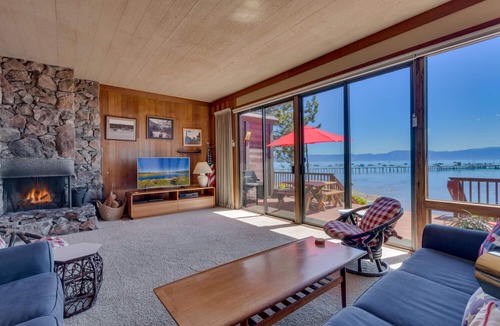 Tahoe Tavern House | Lake Front w/Panoramic View-Steps to Shore-Pier/Pool/Tennis-Walk to Tahoe City!
