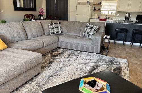 Lake Havasu City House | Lake Havasu Oasis: 3BR, Pool, Hot Tub, Game Room & Boat Parking