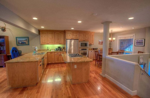Brockway Condo | Lake Views Condo | Deck | BBQ | Pier Access