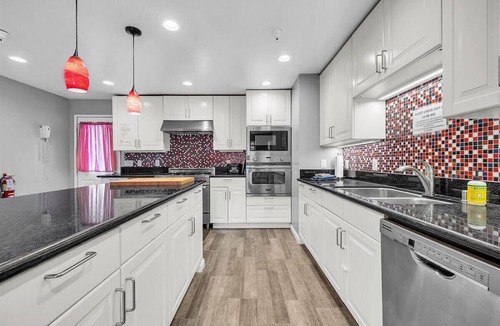 Nevada City Cabin | Lakefront Lodge w/Dock, Wood Fireplace, Kayaks & Modern Kitchen