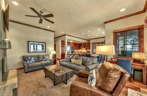 Sierra Shores Condo | Lakefront Luxury, Walkable, Gym, Hot Tub | PEAK 15
