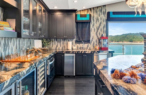 Oak Shores House | Lakefront Luxury | Private Dock & Wine Country