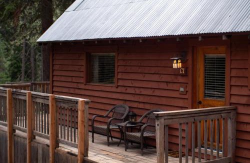 Lakeshore Resort | Lakeshore Resort