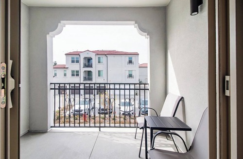 Temecula Apartment | Landing | Beautiful 1BD, Game Room, Yoga Studio