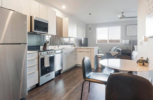 Reno/Tahoe Airport Apartment | Landing | Beautiful Studio, Yoga Studio, Gym