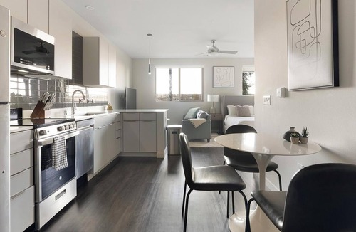 Reno/Tahoe Airport Apartment | Landing | Beautiful Studio, Yoga Studio, Gym
