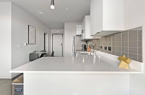 Reno/Tahoe Airport Apartment | Landing | Beautiful Studio, Yoga Studio, Gym