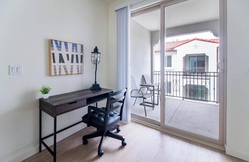 Temecula Apartment | Landing | Chic 1BD, Yoga Studio, Game Room