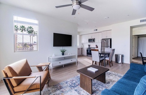Temecula Apartment | Landing | Spectacular 2BD, Game Room, Gym
