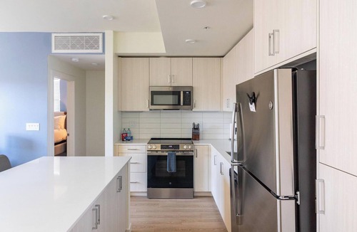 Temecula Apartment | Landing | Stunning 1BD, Game Room, Yoga Studio