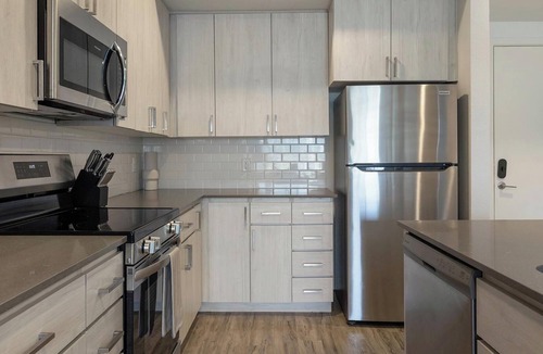 East Mesa Apartment | Landing | Stylish 1BD, Clubhouse, Gym