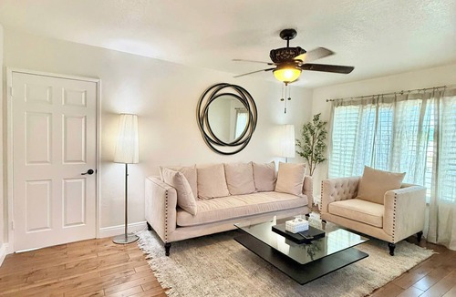 Monterey Park House | Large 6BR LA Home for Groups near Downtown