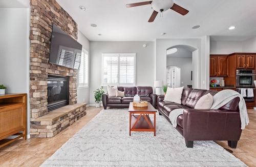 Village At Litchfield Park House | Last Minute Specials - Lay back & Relax! Lush 4BD near Wigwam Resort in Litchfield Park. Heated Pool