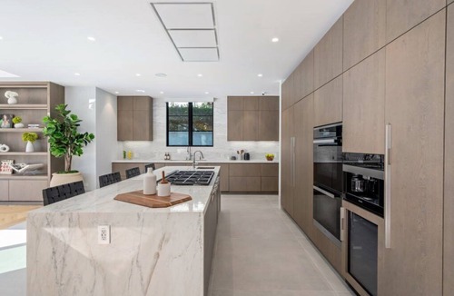 The Flats Villa | Lavish Beverly Hills Estate